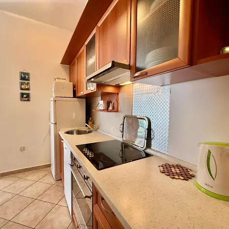 Апартаменты Apartman Salty Kisses Цриквеница